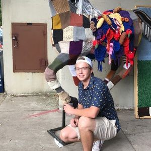 Meet your Posher, Adam